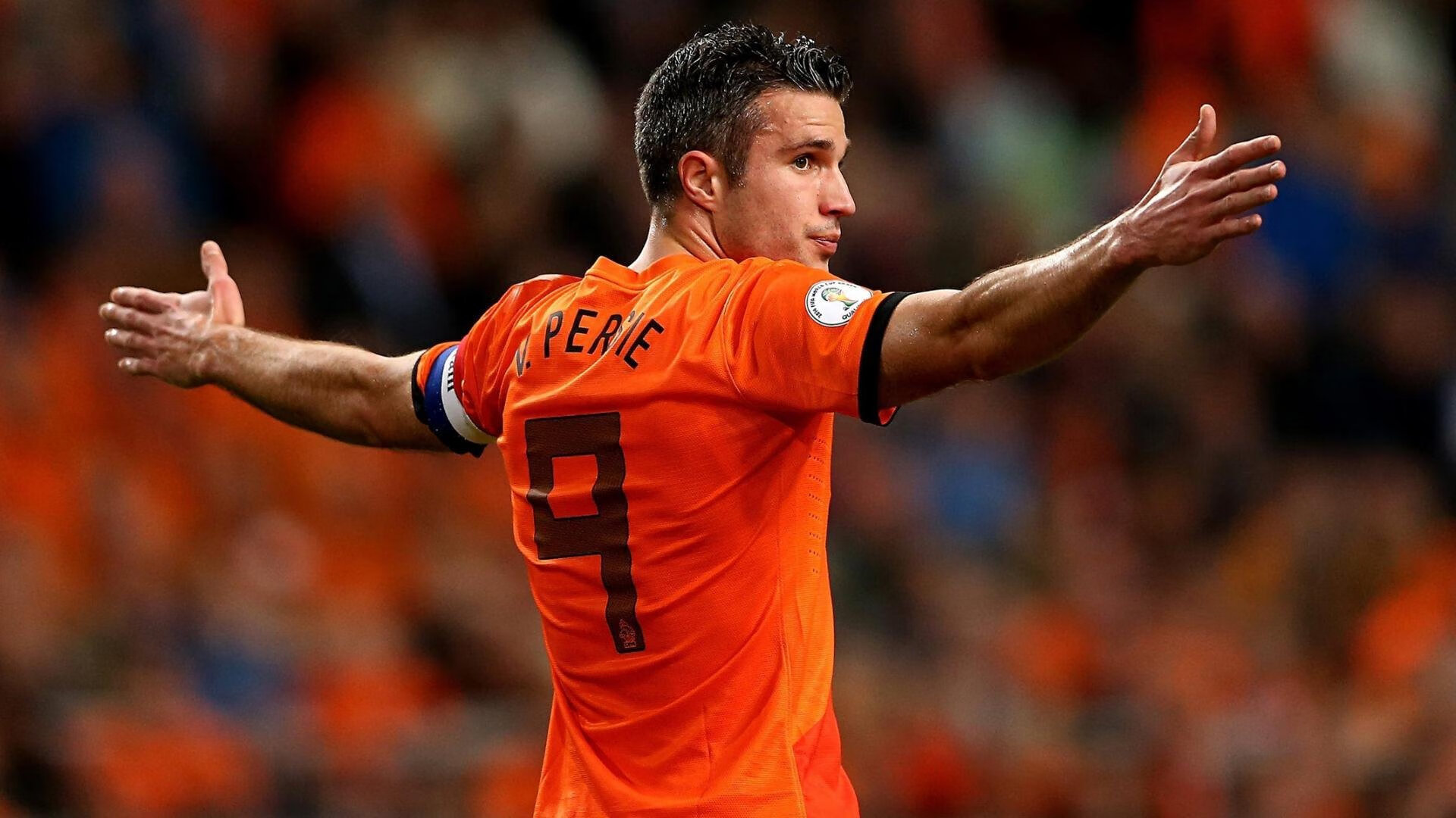 综合格斗赛场焦点！西班牙队对阵俄罗斯队，老将回归赛场，再度燃起斗志